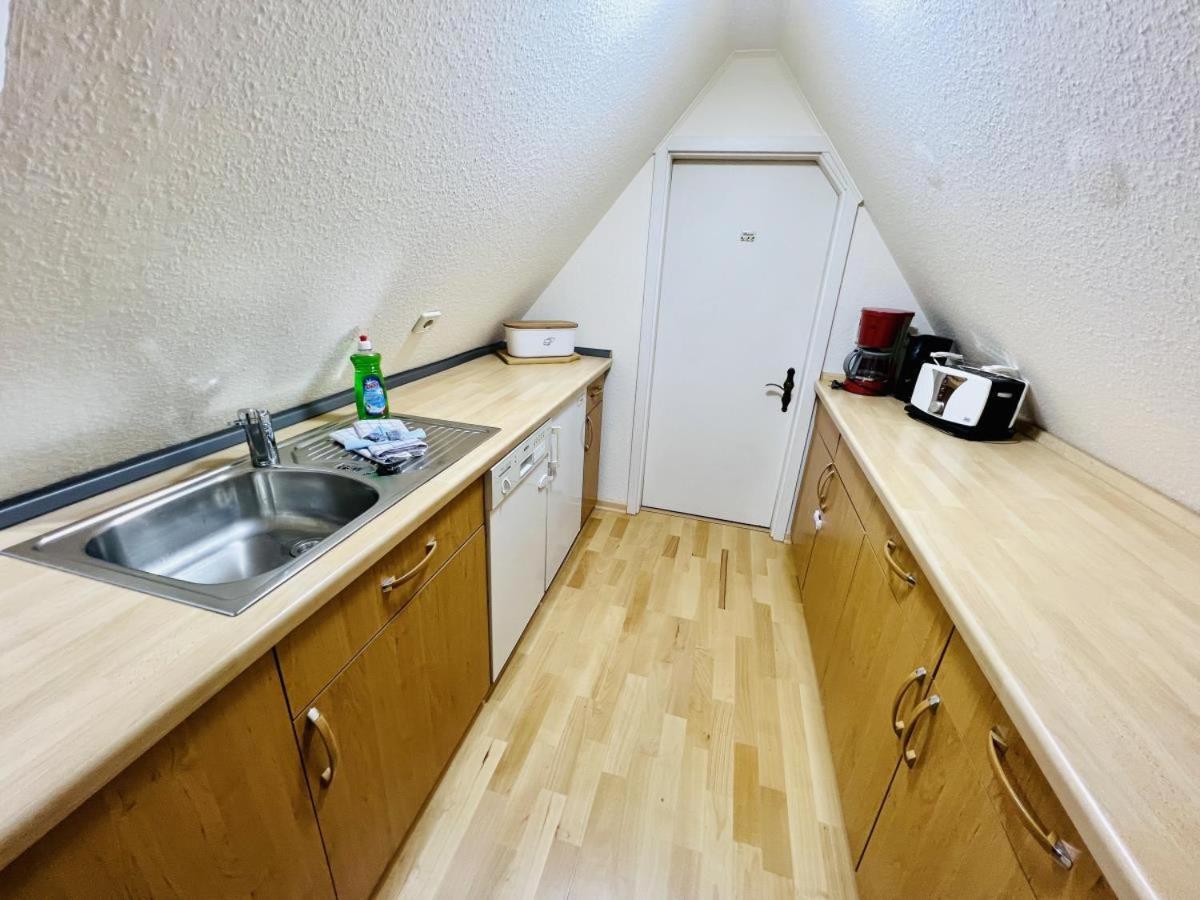Ferienwohnung Blaue Tulpe, Balkon Mit Traumblick Rostock Exterior foto