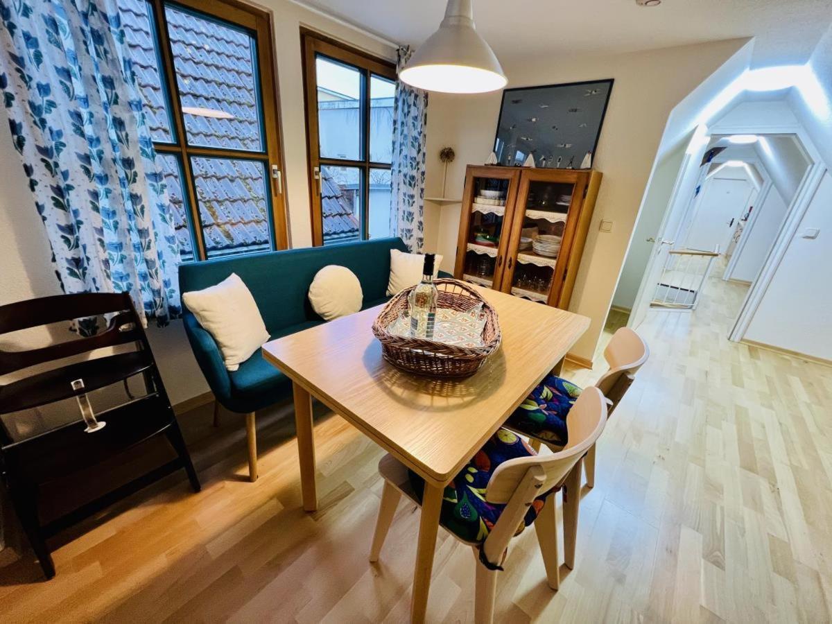 Ferienwohnung Blaue Tulpe, Balkon Mit Traumblick Rostock Exterior foto